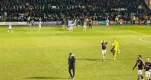 St Mirren sorprende a los líderes al abrir la puerta al Celtic y a los Rangers St Mirren sorprende a los líderes al abrir la puerta al Celtic y a los Rangers