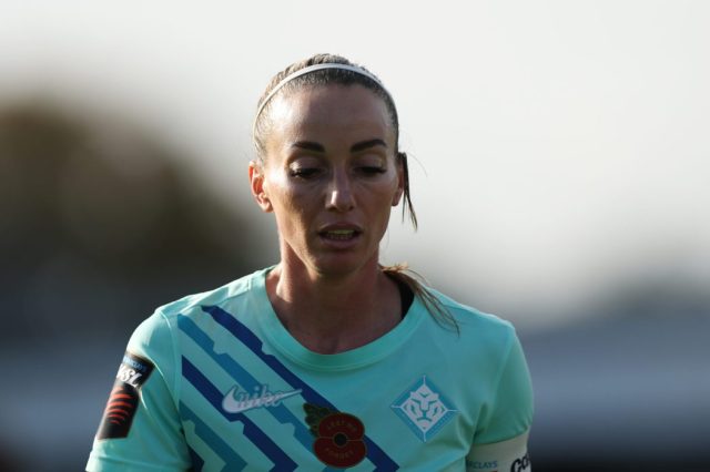 El atacante de los London City Lionesses, Asllani, sufre una lesión de larga duración El atacante de los London City Lionesses, Asllani, sufre una lesión de larga duración