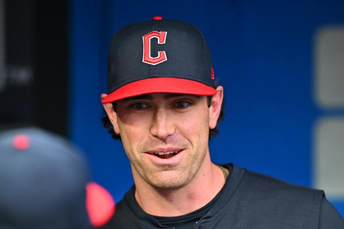 Shane Bieber, currently recovering from Tommy John surgery, reportedly returns to Guardians on  million deal Shane Bieber, currently recovering from Tommy John surgery, reportedly returns to Guardians on  million deal