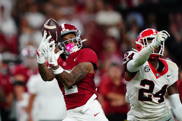 Freshman WR Ryan Williams’ incredible go-ahead TD catch lifts No. 4 Alabama over No. 2 Georgia in all-time thriller Freshman WR Ryan Williams’ incredible go-ahead TD catch lifts No. 4 Alabama over No. 2 Georgia in all-time thriller