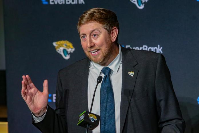 From awkward to outrageous: 10 memorably infamous coaching press conferences From awkward to outrageous: 10 memorably infamous coaching press conferences