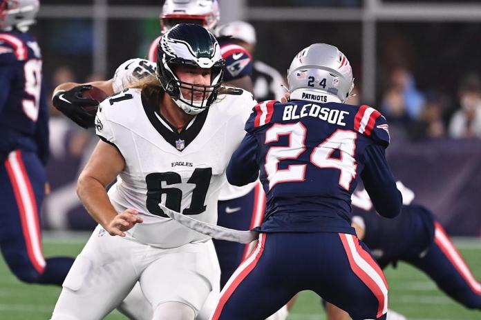 Eagles make flurry of roster moves before Falcons game on Monday night Eagles make flurry of roster moves before Falcons game on Monday night