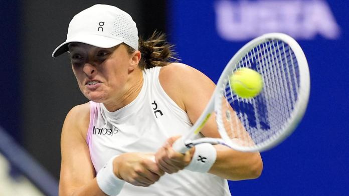 Swiatek powers into US Open quarter-finals Swiatek powers into US Open quarter-finals