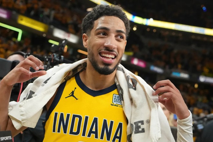 Pacers vs. Knicks: Tyrese Haliburton’s dad returns for Game 4 win after incident to watch his historic triple-double Pacers vs. Knicks: Tyrese Haliburton’s dad returns for Game 4 win after incident to watch his historic triple-double