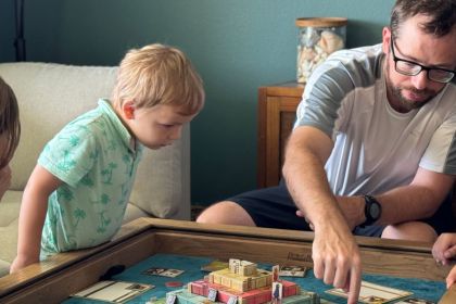 Melhores jogos de tabuleiro para crianças que odeiam perder (e como ajudá-las) Melhores jogos de tabuleiro para crianças que odeiam perder (e como ajudá-las)