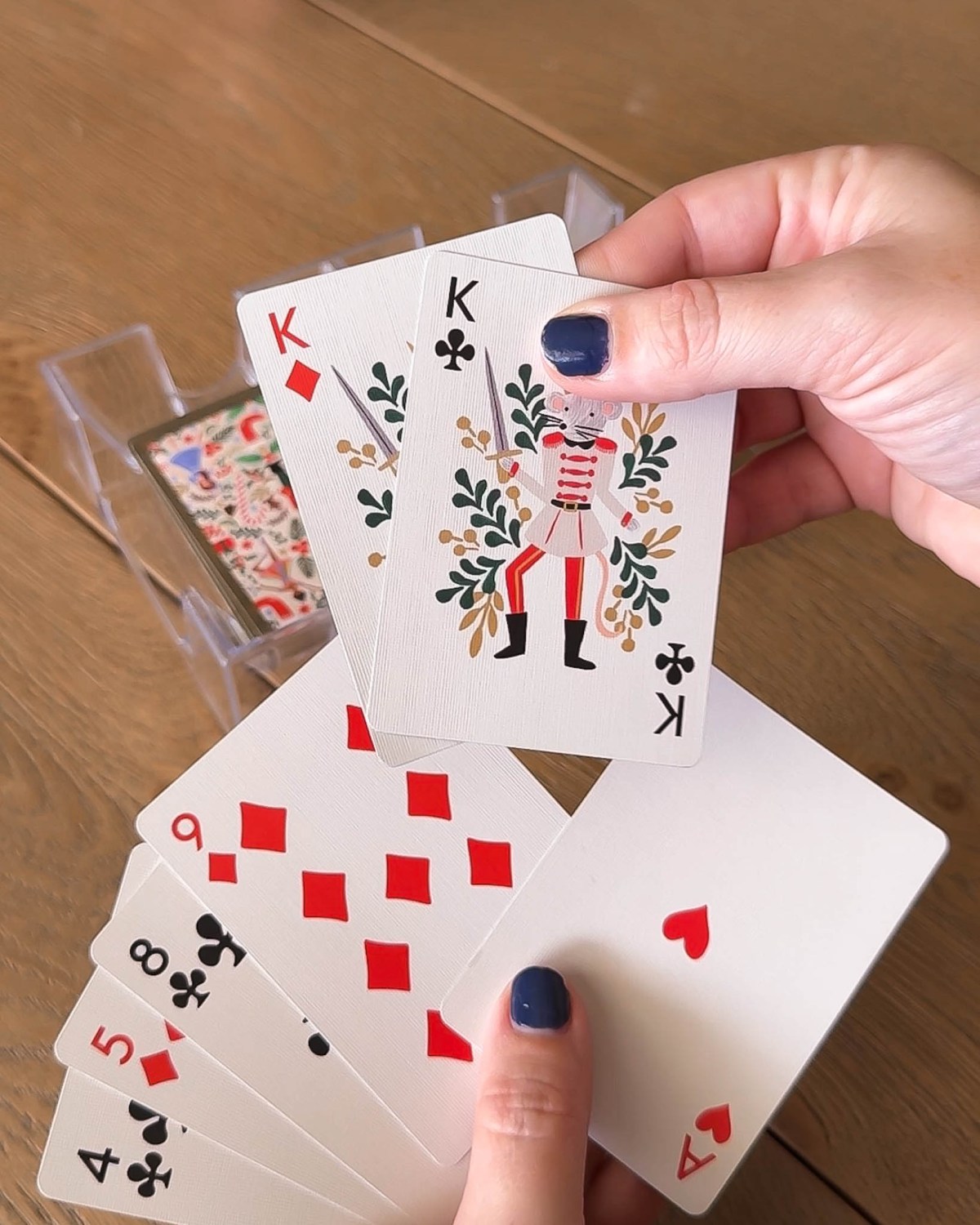 Jogos de cartas fáceis: como jogar no elevador Jogos de cartas fáceis: como jogar no elevador