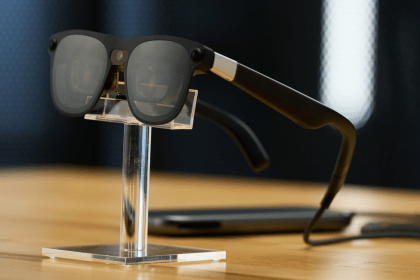 Revelado o primeiro clipe do dispositivo Project Aura Android XR da Xreal em uso Revelado o primeiro clipe do dispositivo Project Aura Android XR da Xreal em uso