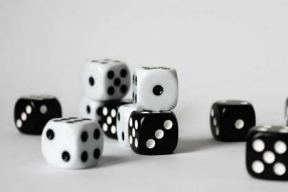 Um jogo de probabilidades Um jogo de probabilidades