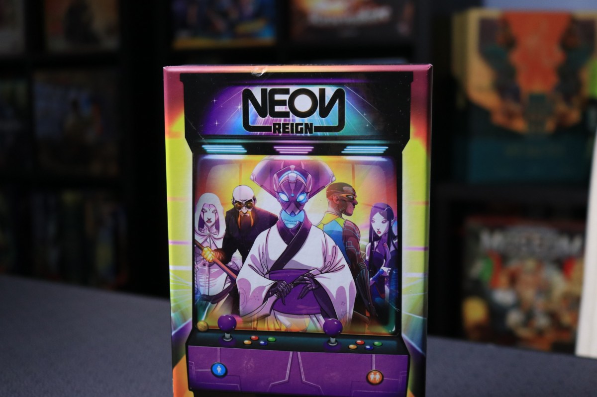 Revisão do Neon Reign – Família One Board Revisão do Neon Reign – Família One Board