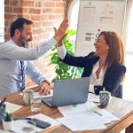 Aumentação da equipe vs terceirização versus consultoria baseada em projetos Aumentação da equipe vs terceirização versus consultoria baseada em projetos