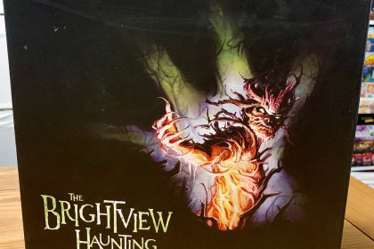 A visualização do jogo de tabuleiro Brightview Haunting Board A visualização do jogo de tabuleiro Brightview Haunting Board