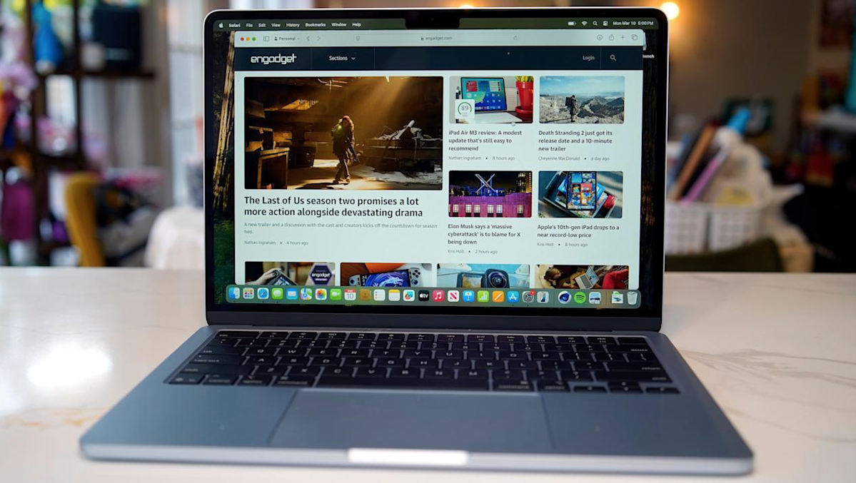 Apple’s MacBook Air M4 is back on sale for 9 Apple’s MacBook Air M4 is back on sale for 9