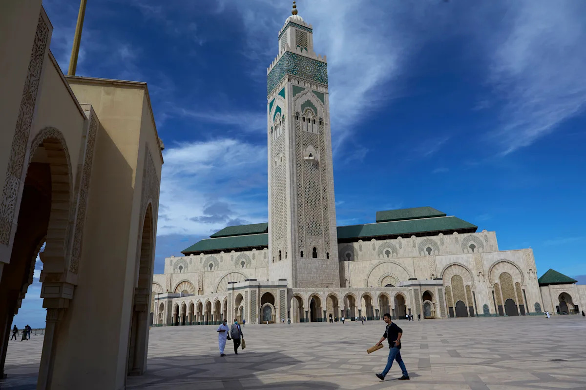 Sermons urge youth to participate in public affairs in Morocco after wave of protests Sermons urge youth to participate in public affairs in Morocco after wave of protests