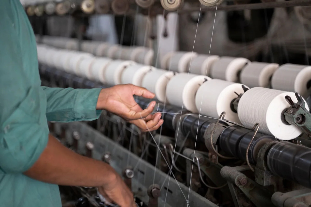 ILO Higher Work discussion board drives dialogue on Pakistan’s garment future ILO Higher Work discussion board drives dialogue on Pakistan’s garment future