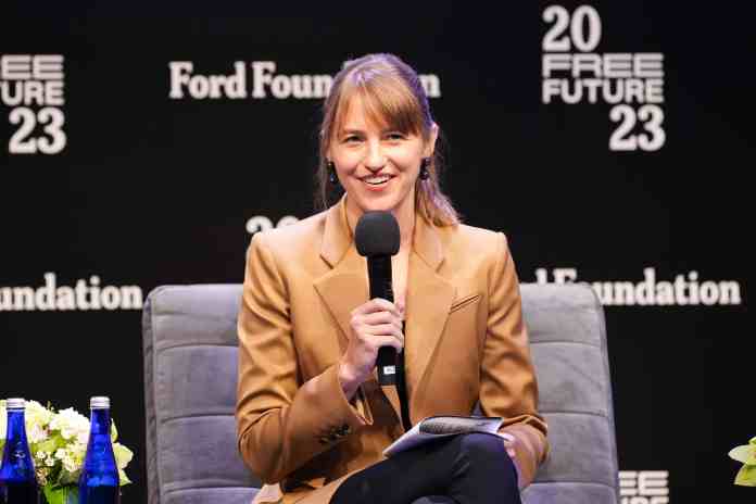 Загварын агентлагууд Жеффри Эпстайны хэрэгт холбогдсон асуудлыг шалгахыг уриаллаа Загварын агентлагууд Жеффри Эпстайны хэрэгт холбогдсон асуудлыг шалгахыг уриаллаа