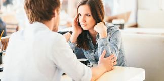 Анхны болзоон дээр эрчүүдийн гаргадаг 12 алдаа Анхны болзоон дээр эрчүүдийн гаргадаг 12 алдаа