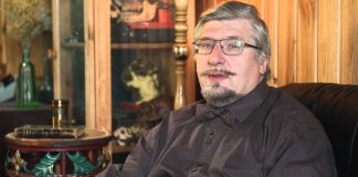 Эрчүүд ба эмэгтэйчүүд (Man vs Women) (1-р хэсэг) Эрчүүд ба эмэгтэйчүүд (Man vs Women) (1-р хэсэг)