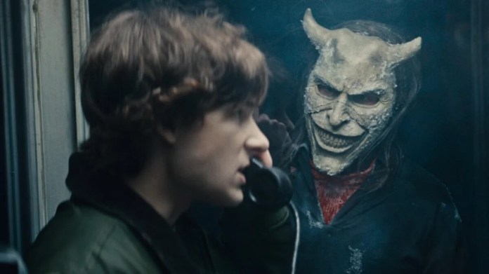 Black Phone 2: Орлогын амжилтаар тэргүүллээ Black Phone 2: Орлогын амжилтаар тэргүүллээ