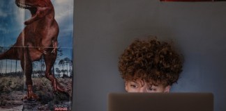 Сошиал медиагаас завсарлага авахад тархинд юу тохиолддог вэ? Сошиал медиагаас завсарлага авахад тархинд юу тохиолддог вэ?