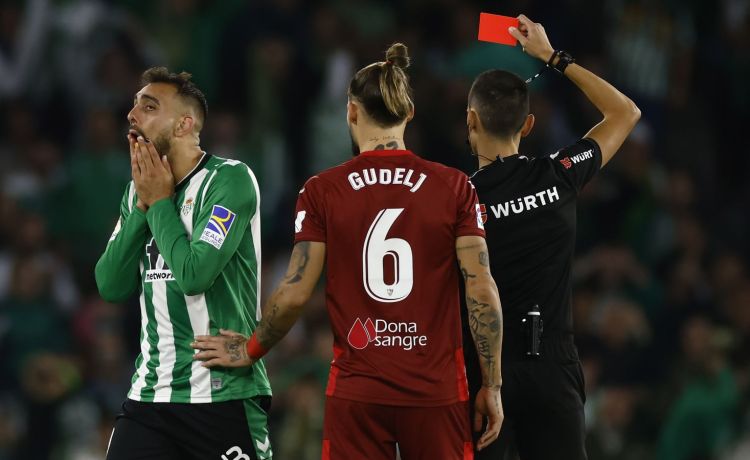 Las estadísticas de Sánchez Martínez con Real Betis y Sevilla de cara al derbi Las estadísticas de Sánchez Martínez con Real Betis y Sevilla de cara al derbi