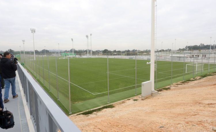 El hijo de José Miguel López Catalán, uno de los protagonistas en el cambio de estructura en la cantera del Betis El hijo de José Miguel López Catalán, uno de los protagonistas en el cambio de estructura en la cantera del Betis