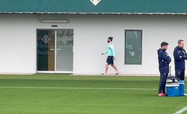 Isco avanza en su recuperación: ya no luce ningún vendaje en la pierna afectada Isco avanza en su recuperación: ya no luce ningún vendaje en la pierna afectada