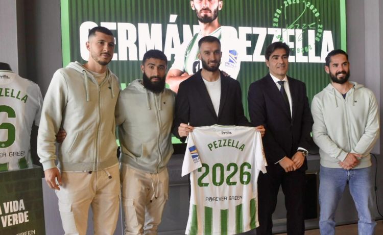 Pezzella: «El Betis tiene un sentimiento que te conquista» Pezzella: «El Betis tiene un sentimiento que te conquista»