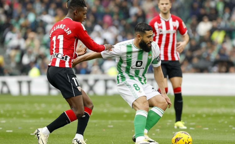 Nabil Fekir se rompió los huesos propios de la nariz frente al Athletic y lucirá una máscara Nabil Fekir se rompió los huesos propios de la nariz frente al Athletic y lucirá una máscara