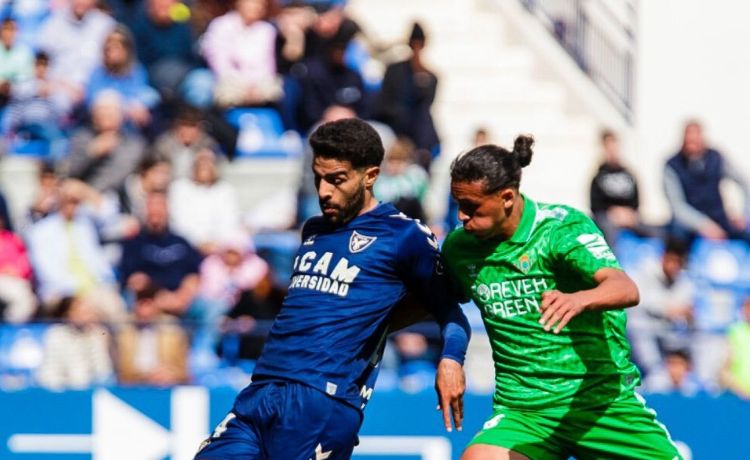 El Betis Deportivo cae por la mínima y de penalti con el UCAM Murcia (1-0) El Betis Deportivo cae por la mínima y de penalti con el UCAM Murcia (1-0)