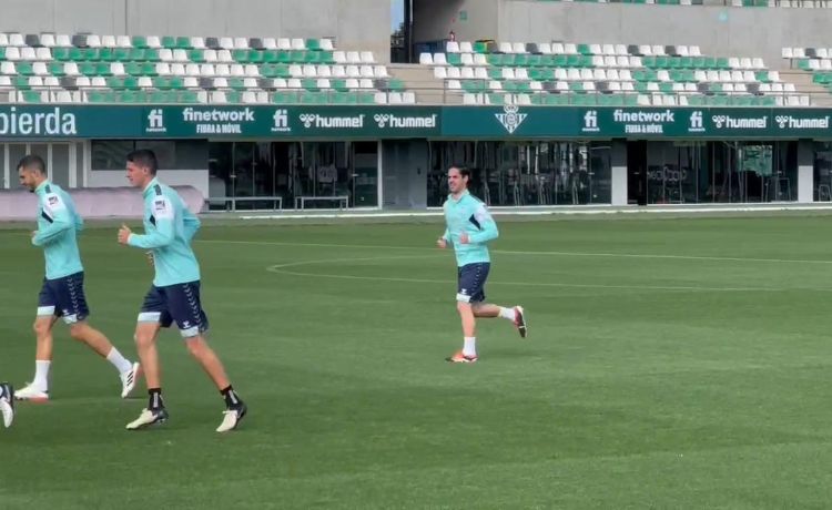 Isco y Abner reaparecen junto al grupo y pueden llegar a la visita a Vallecas Isco y Abner reaparecen junto al grupo y pueden llegar a la visita a Vallecas