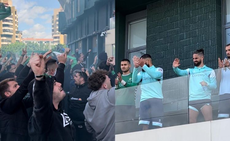 Locura en el Villamarín: la plantilla del Betis sale a saludar a los aficionados en la previa de El Gran Derbi Locura en el Villamarín: la plantilla del Betis sale a saludar a los aficionados en la previa de El Gran Derbi