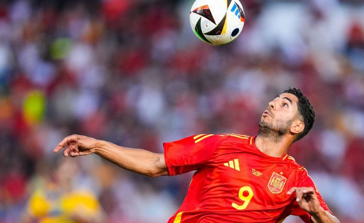 La Eurocopa y Ayoze, un ‘peligroso’ marco para el Betis La Eurocopa y Ayoze, un ‘peligroso’ marco para el Betis