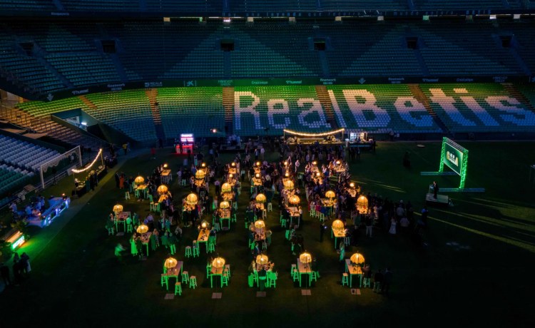 El Real Betis celebró su Gala de Patrocinadores 2023/24 en el Estadio Benito Villamarín El Real Betis celebró su Gala de Patrocinadores 2023/24 en el Estadio Benito Villamarín