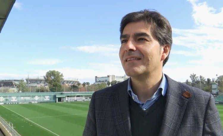 Ángel Haro: "Debemos fomentar un marco institucional estable entre el Real Betis y el Sevilla FC" Ángel Haro: "Debemos fomentar un marco institucional estable entre el Real Betis y el Sevilla FC"