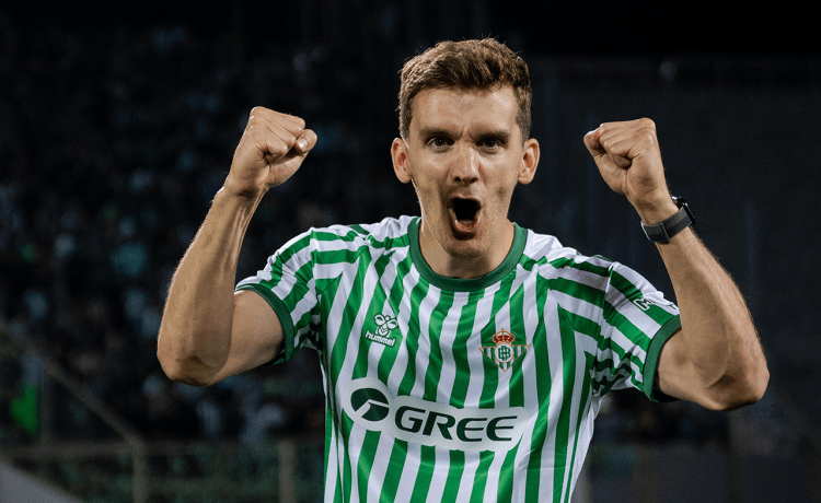 El Real Betis y hummel lanzan una camiseta especial para la final de la UEFA Conference League El Real Betis y hummel lanzan una camiseta especial para la final de la UEFA Conference League