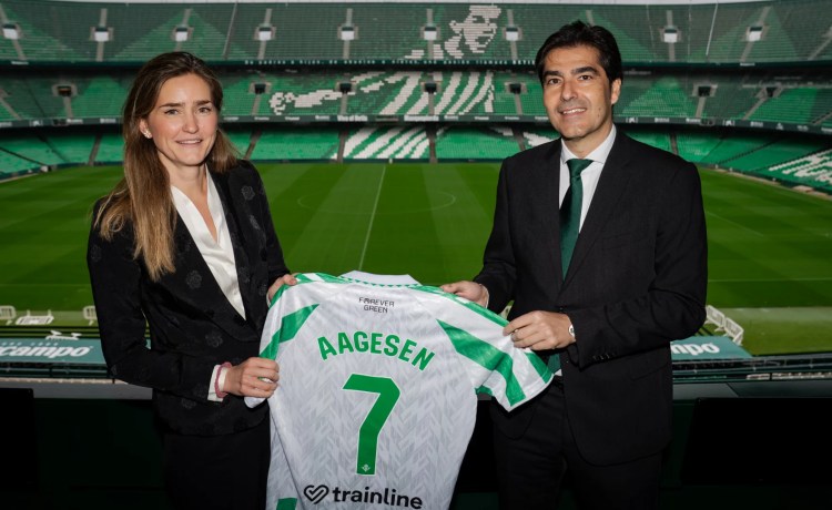 La ministra Sara Aagesen visita el Benito Villamarín para conocer las iniciativas sostenibles del Real Betis La ministra Sara Aagesen visita el Benito Villamarín para conocer las iniciativas sostenibles del Real Betis