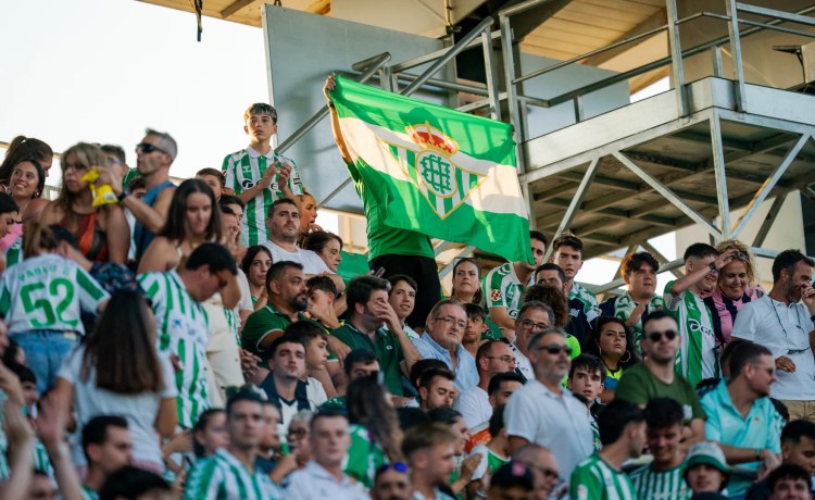 Información de la venta de entradas para el amistoso ante el Málaga CF Información de la venta de entradas para el amistoso ante el Málaga CF