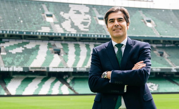 Ángel Haro se convierte en el presidente con más partidos oficiales en la historia del Real Betis Ángel Haro se convierte en el presidente con más partidos oficiales en la historia del Real Betis