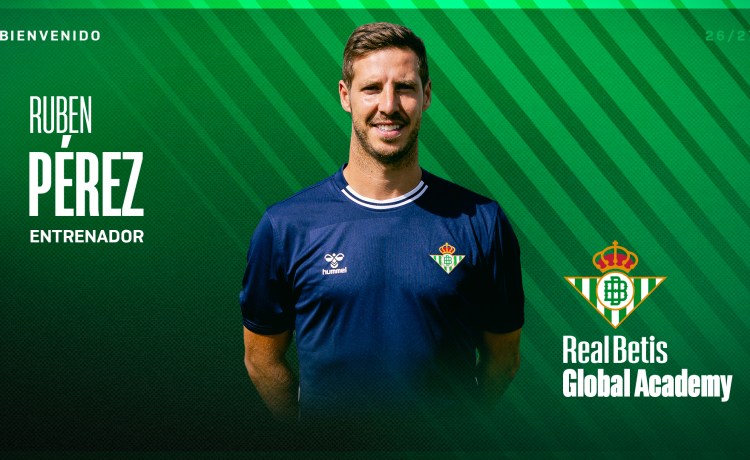 Rubén Pérez, entrenador de Real Betis Global Academy Rubén Pérez, entrenador de Real Betis Global Academy