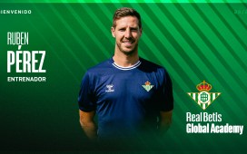 Rubén Pérez, entrenador de Real Betis Global Academy Rubén Pérez, entrenador de Real Betis Global Academy