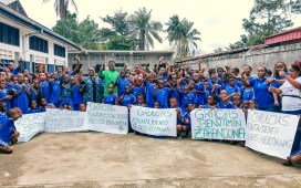 La Fundación Real Betis Balompié dona porterías a dos colegios de Guinea Ecuatorial para seguir haciendo Betis por el mundo La Fundación Real Betis Balompié dona porterías a dos colegios de Guinea Ecuatorial para seguir haciendo Betis por el mundo