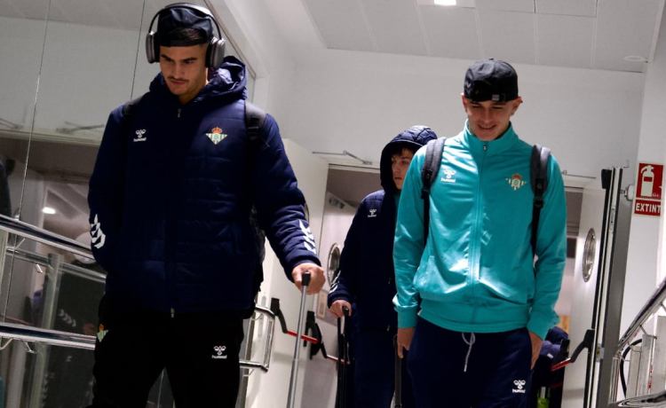 Más leña al fuego entre el Betis y un embajonado Pablo García Más leña al fuego entre el Betis y un embajonado Pablo García