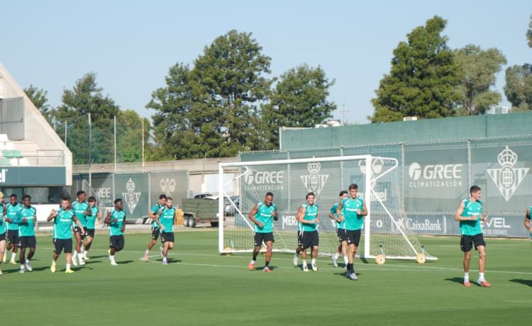 Una lumbalgia retrasa la reaparición de Bartra en una nueva sesión sin Deossa Una lumbalgia retrasa la reaparición de Bartra en una nueva sesión sin Deossa