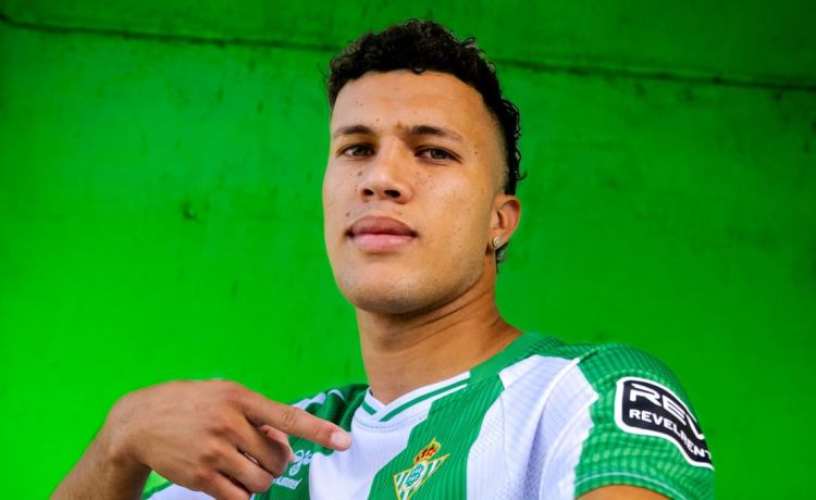 «Estoy aquí para cumplir un sueño y poder hacer historia» «Estoy aquí para cumplir un sueño y poder hacer historia»