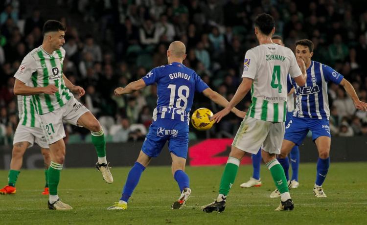 LaLiga cambia media jornada 20 por la Copa, incluyendo los partidos de Sevilla y Betis LaLiga cambia media jornada 20 por la Copa, incluyendo los partidos de Sevilla y Betis