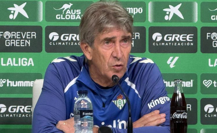 Pellegrini, optimista con Cucho Hernández, pone fecha a Abde y Amrabat: «Aún tiene alguna molestia» Pellegrini, optimista con Cucho Hernández, pone fecha a Abde y Amrabat: «Aún tiene alguna molestia»