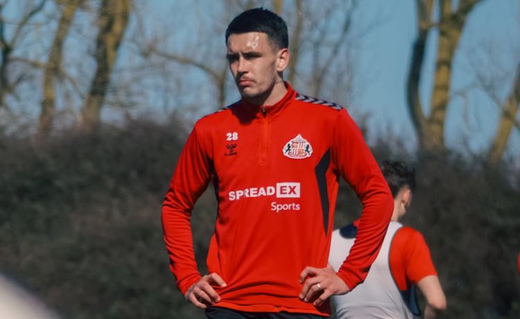 El calvario de Enzo Le Fée en Inglaterra El calvario de Enzo Le Fée en Inglaterra