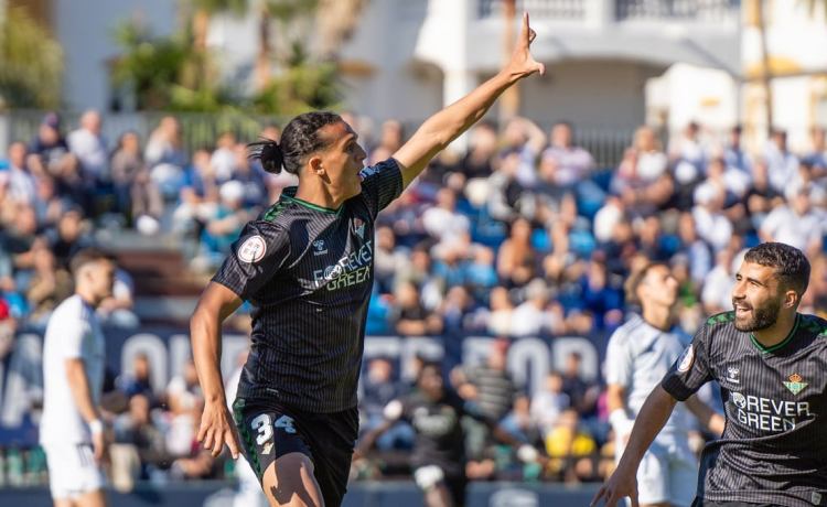 El Betis, atento a Yanis y a su palabra El Betis, atento a Yanis y a su palabra