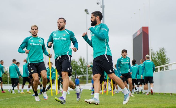 Aitor Ruibal sueña con «jugar la Champions League» de verdiblanco Aitor Ruibal sueña con «jugar la Champions League» de verdiblanco