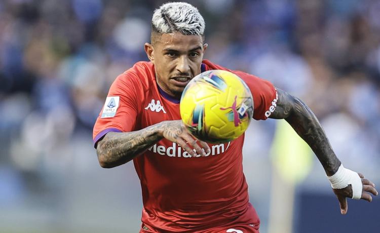 Problema en la Fiorentina que da ventaja al Betis: «Es grave» Problema en la Fiorentina que da ventaja al Betis: «Es grave»